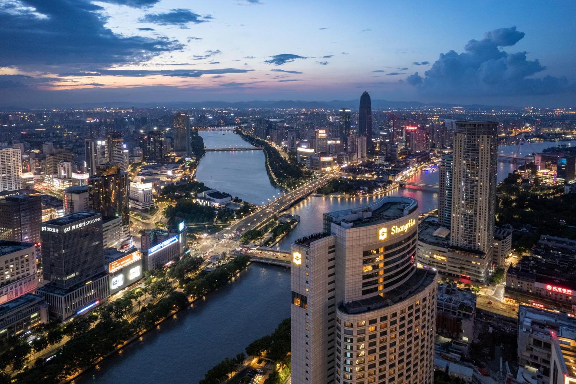 Shangri-La Ningbo - The Three Rivers Intersection Hotel Eksteriør billede